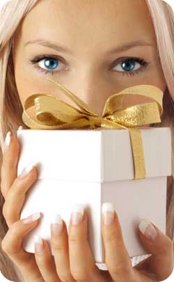 Anniversary gift giving Anniversary gift giving
